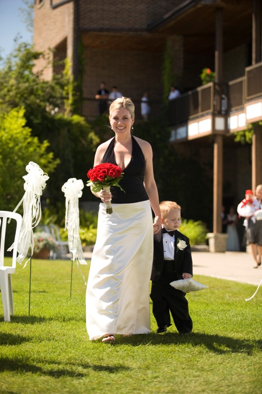More Wedding Photos and Friday Ramblings! More Wedding Photos and Friday Ramblings!