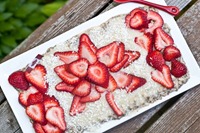 Vegan Overnight Oat Parfaits- 12 Recipes To Kick Off The Season! CanadaDayRecipes_thumb