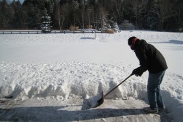 Shoveling-Out img_4049