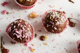 vegancakeballglutenfree-1778