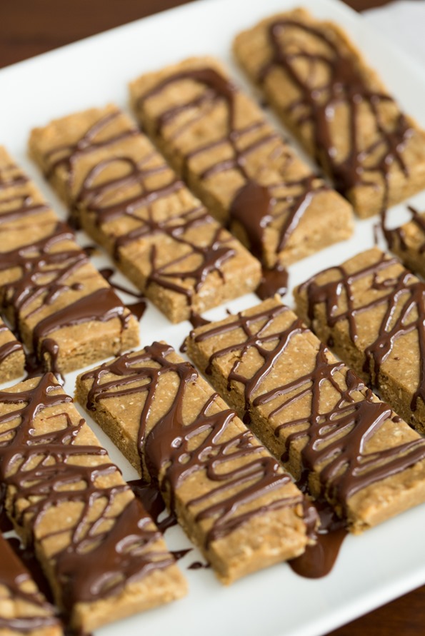 Quick and Easy No Bake Protein Bars