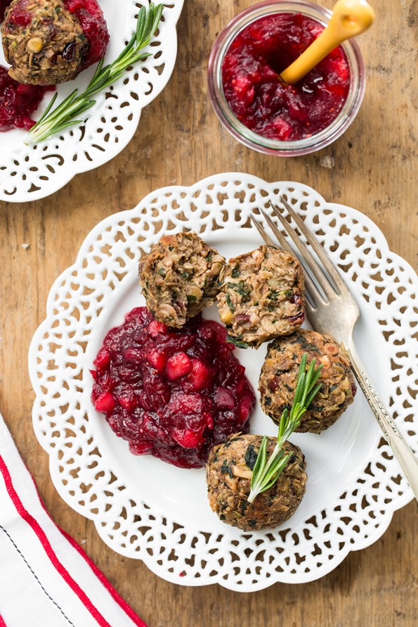 lentilwalnutmeatballscranberrysaucevegan 3017   Lentil Mushroom Walnut Balls with Cranberry Pear Sauce