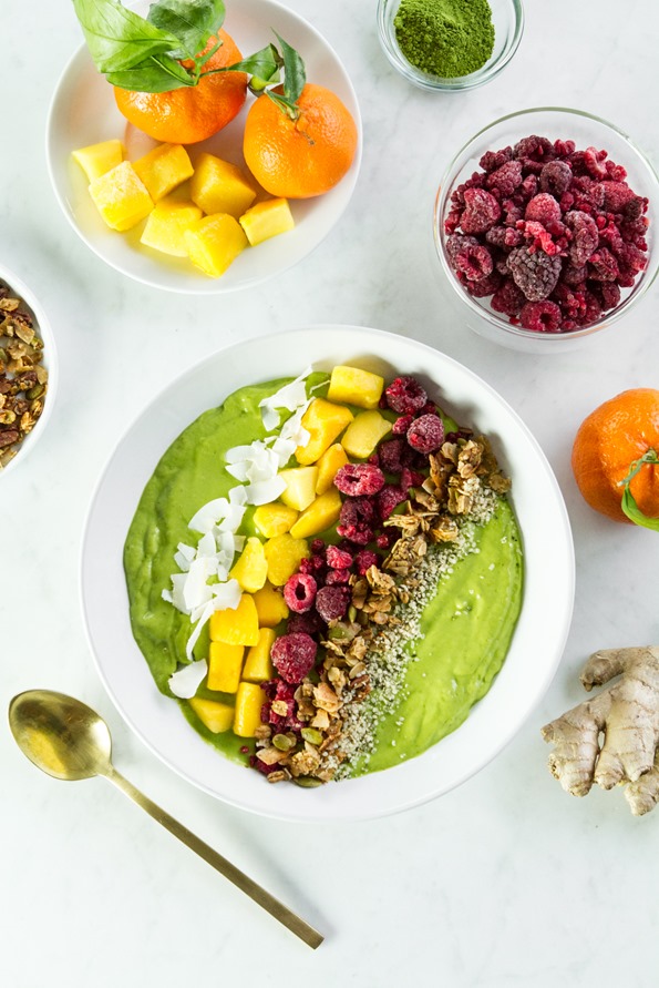 New Year Glow Smoothie Bowl