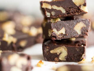 Seductive Raw Chocolate Walnut Fudge