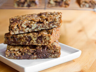 Chocolate Chunk Toffee Bars