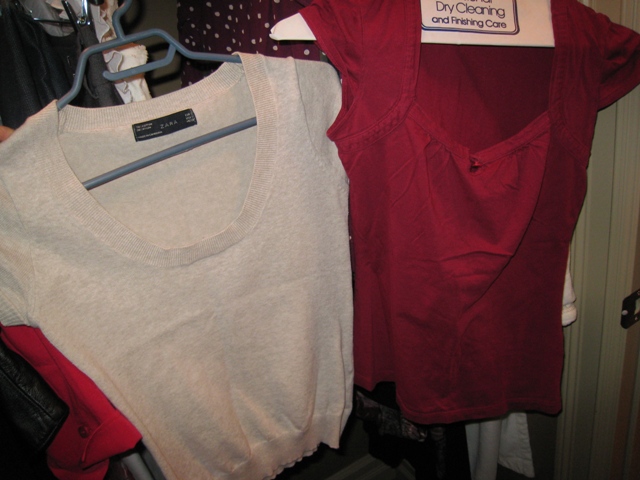 Shown here a beige tee from Zara and a maroon tee from RW&co