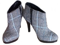 Plaid-ankle-boots-1o