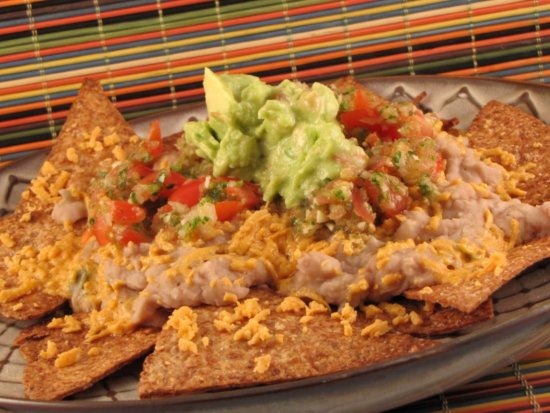 refried bean nachos