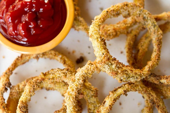 Onion rings in air fryer or pan fried (vegan) - Cadry's Kitchen