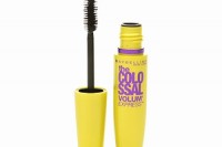 Beauty Product Reviews maybelline_colossal_mascara1