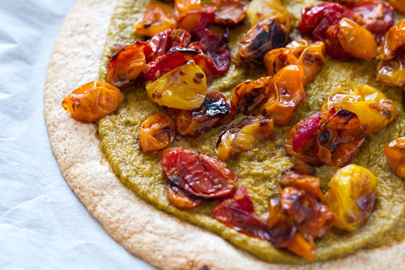 Tortilla Pizza with Basil Cashew Cheese-3638