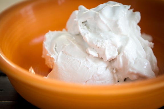 Coconut Whipped Cream: A Step-By-Step Photo Tutorial – Oh She Glows