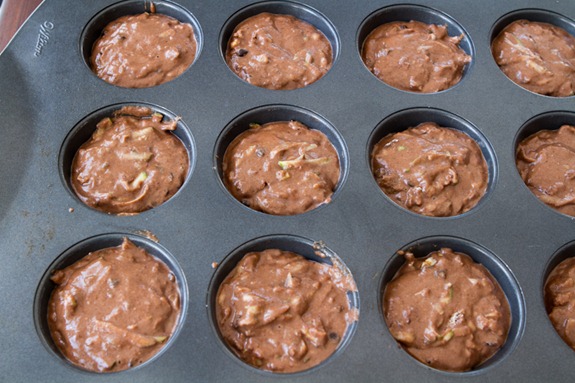 oil free vegan choclate zucchini muffins-3030