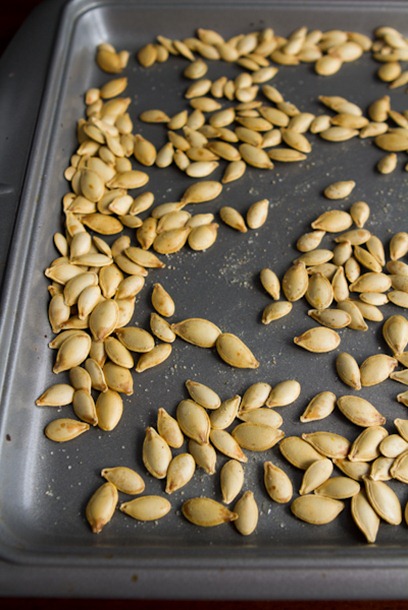 how to roast pumpkin seeds-5136