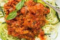 Thick & Chunky Tomato Sauce from Scratch freshtomatosauce-9444