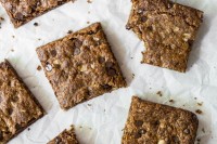 Toffee Cinnamon Oatmeal Cookie Bars (Vegan + Gluten-Free)