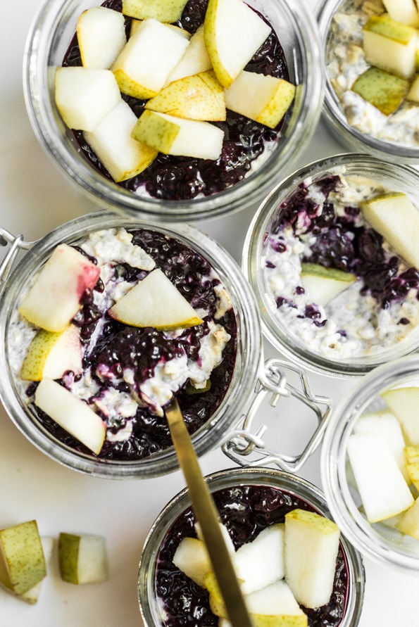 Vegan overnight oats batch prep: make them your way! - Vegan