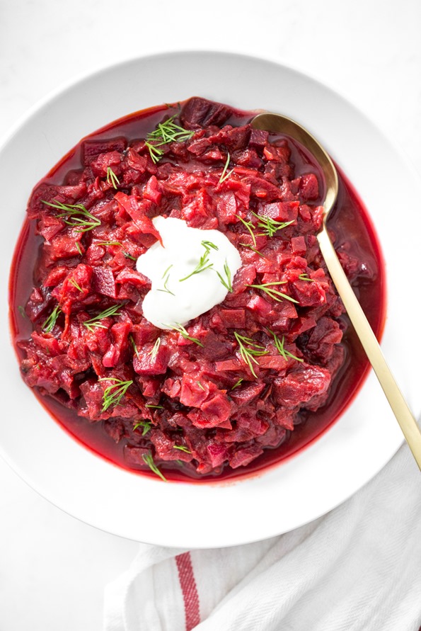 Vegetarian Red Beet Soup - Momma Chef